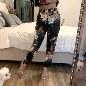 Zara Basic Collection Black Floral Pants Size S
